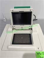 Thermal Cycler with Well Block