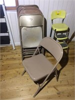 12 metal folding chairs (ALL TO GO 1 MONEY)