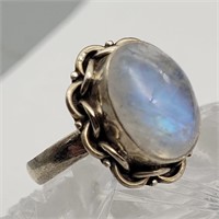 STERLING SILVER MOONSTONE RING SZ 8.5