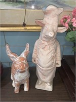2 Decorated Pigs