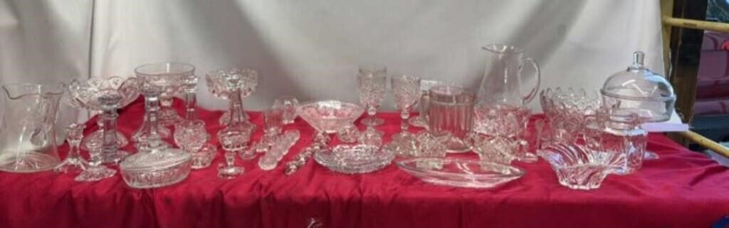 Table Full Glassware