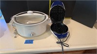 Hamilton Beach slow cooker & waffle maker