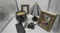 Tiffany Style desk lamp, frames, USB charger,