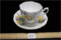 CHIC QUEEN ANNE FLORAL CUP & SAUCER
