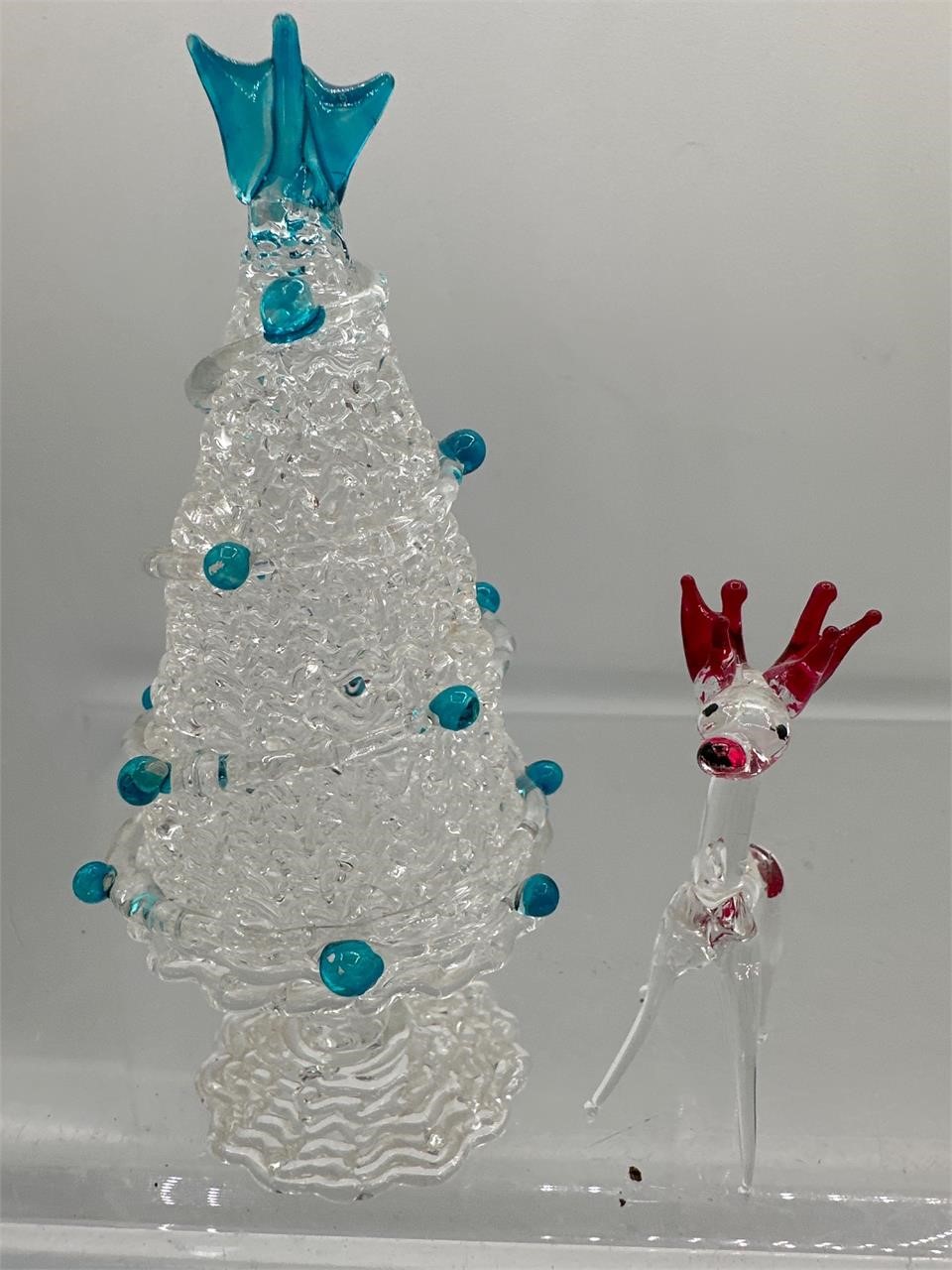 Spun glass Christmas tree and reindeer