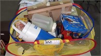 Bag of miscellaneous kitchenware and toys