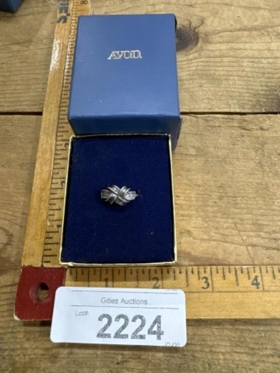 Vintage jewelry ring