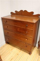 FOUR DRAWER CHEST OF DRAWERS 43X19X48