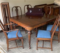 1940’s Lammert’s Furniture Co. Dining Room Table