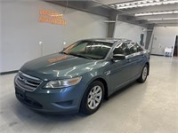 2010 Ford Taurus