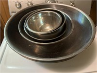 (6) Stainless steel bowls