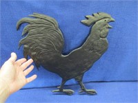 modern metal rooster 16in tall x 14in wide