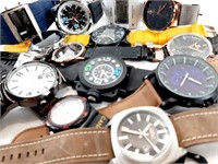 13 belles montres, batteries à changer