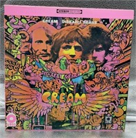 Cream Disraeli gears