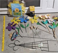 Wind flowers, flower pics, small trellis, etc