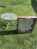 Fan an outdoor table
