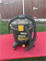 Hoover 12.5 gallon wet dry vac.
