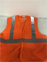 SIZE XLARGE BODYGUARD REFLECTIVE VEST