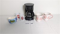 MINI COFFEE MAKER AND CUPS