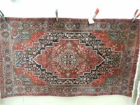 Oriental Style Rug (49"x84")