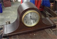 Plymouth mantle clock
