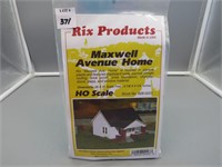 HO Scale Maxwell Ave. House