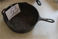 8FS MADE IN USA CAST IRON SKILLET, DEEP