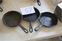 (3)6.5" CAST IRON MINI SKILLETS