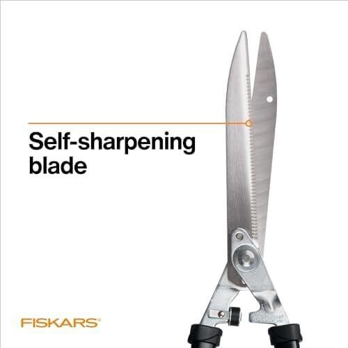 Fiskars Power-Lever Hedge Shears - 25"-33" Extenda