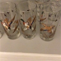 Set of duck glasses & Morton cups