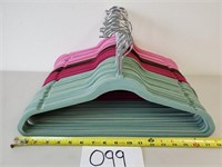 48 Non-Slip Velvet Hangers