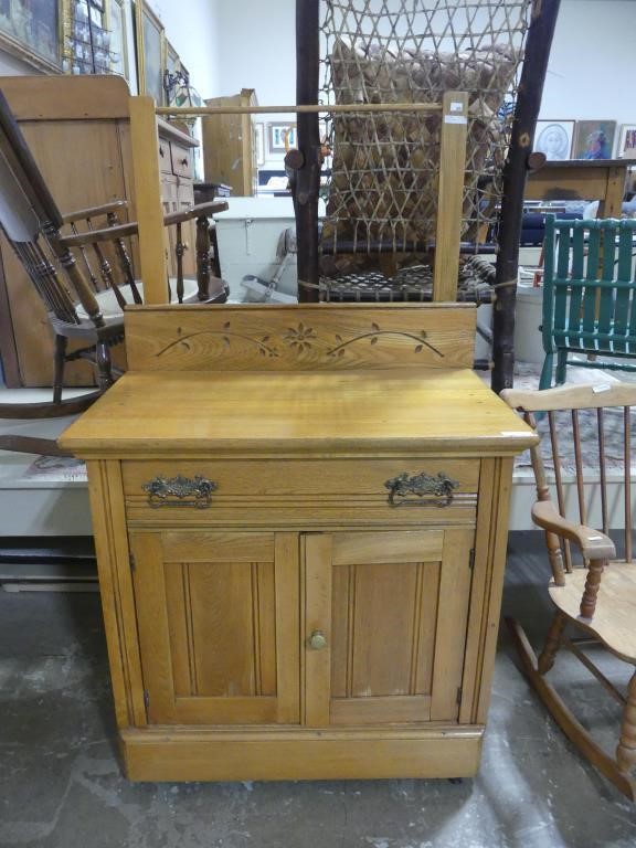 ANTIQUE EASTLAKE WASHSTAND