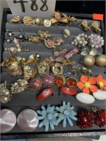 LOT OF COSTUME JEWELRY CLIP-ON EARRINGS