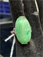 STERLING RING W/ GREEN STONE - SZ 5.5