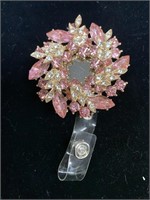 RETRACTABLE CLIP-ON 2 " BROOCH