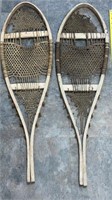 Early Pair of Native Snowshoes