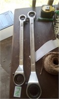 TWO RATCHET WRENCHES 7/8 15/16 1 & 1 1/8