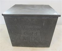 Vintage Meadow Gold Milk Metal Box.