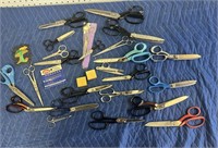 WISS SEWING SCISSORS LOT AND MORE