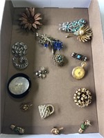 Box Lot of Vintage Pins and Buttons