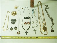 Assorted Jewelry