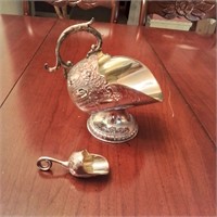 Vintage Sugar Scuttle & Scoop 6.5" H x 6.25"