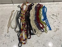 Lot of 12 vintage beaded necklaces faux pearl