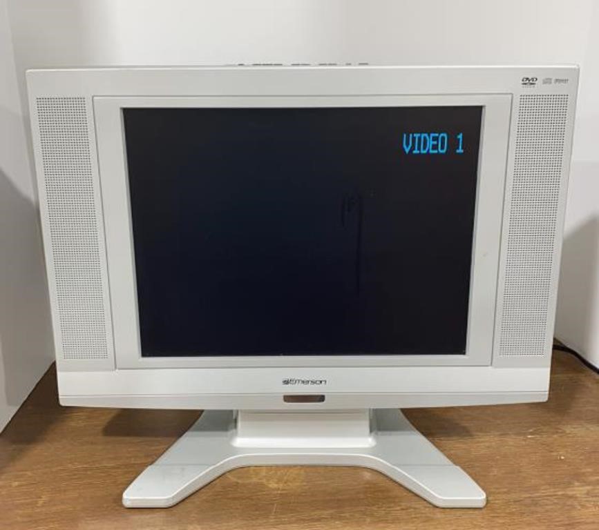 Emerson 15in Flat Screen/DVD