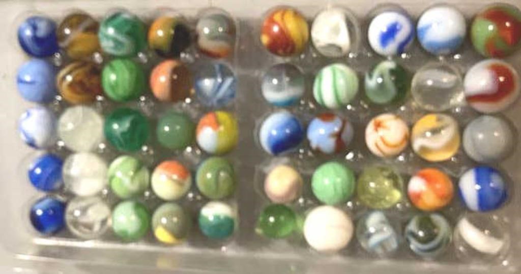 Tray of 40+ Vintage Marbles