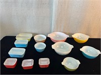 13pc Pyrex Mixing Bowls & Storage Containers