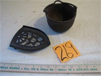 Smelting Pot & Trivet both Cast Iron