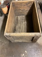 Wood crate