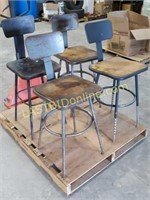 4 Metal shop Chairs