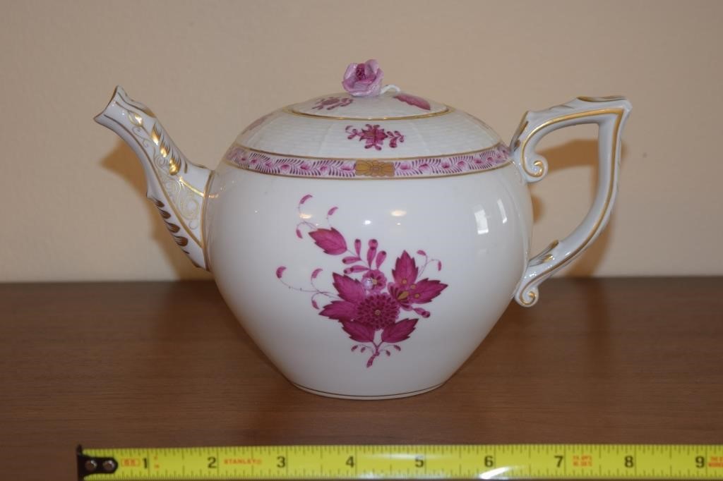 Herend Raspberry Oriental Bouquet teapot